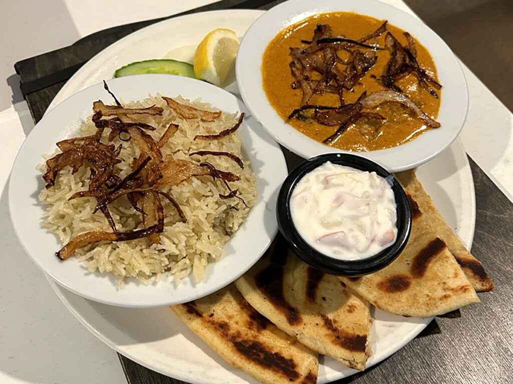 curry Best place for drinks and dinner Salmon Arm