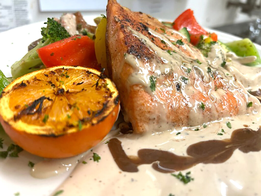 salmon Best pub in Salmon Arm